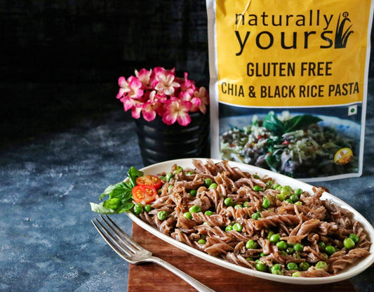 Recipe : Chia & Black Rice Pasta with green peas | Naturally Yours